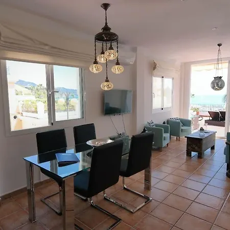 3 Bedroom Beach Frontline Apartment With Parking * Nerja