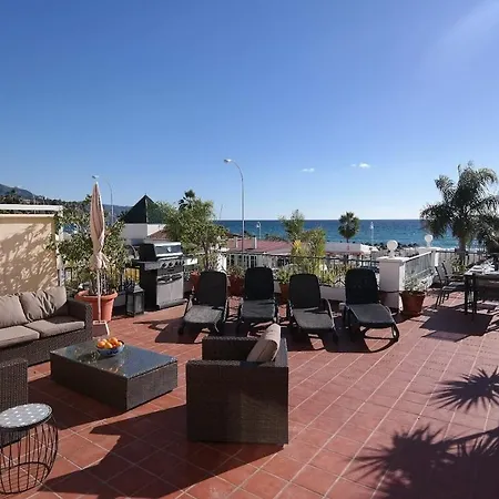 3 Bedroom Beach Frontline Apartment With Parking Apartment
